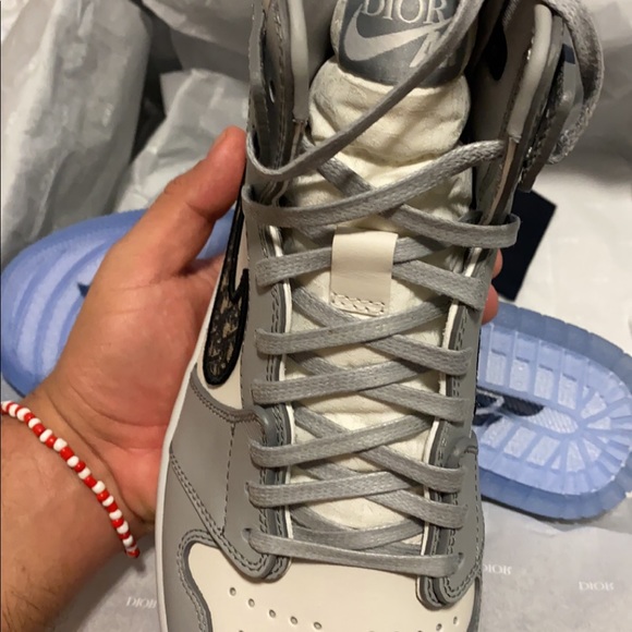 Air Dior Jordan 1s - Picture 6 of 10